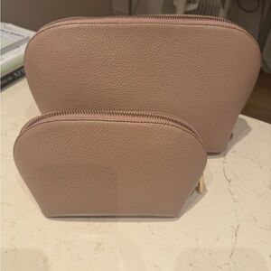 Cuyana leather travel case set in rose